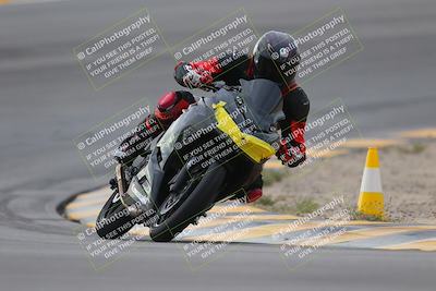 media/Sep-10-2023-SoCal Trackdays (Sun) [[6b4faecef6]]/Turn 10 (8am)/